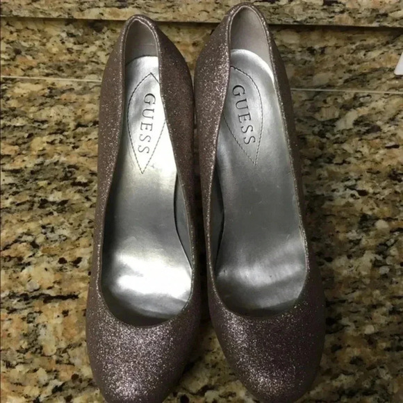 Guess Sparkly Shoes Size 9 - Picture 1 of 4